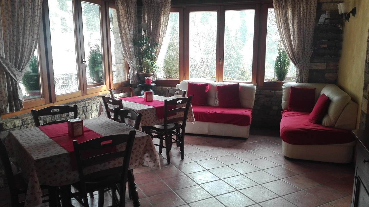 Agriturismo Cornei Da Nadia Guest House Collio Eksteriør bilde
